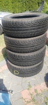 Komplet 4 szt opon 225/60/17 PIRELLI SOTTOZERO