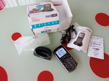 Telefon komórkowy Maxcom MM462 czarny