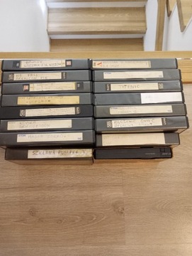 Kasety VHS zestaw 16 sztuk