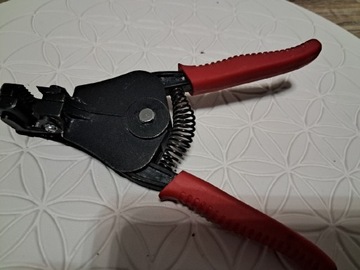 Knipex 1221 ściągacz izolacji 