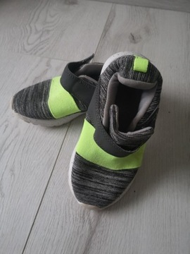 Buty dla dziecka trampki tenisówki