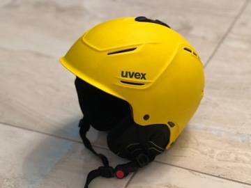 Kask narciarski marki UVEX rozm. 52-55 cm