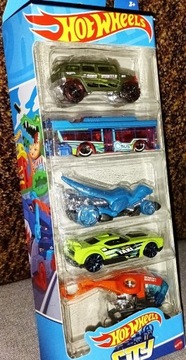 Samochody hot wheels zestaw samochódów 5 szt