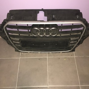 Audi A3 8V pas przedni