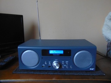 Radio DAB+,FM, USB, CD TechniSat