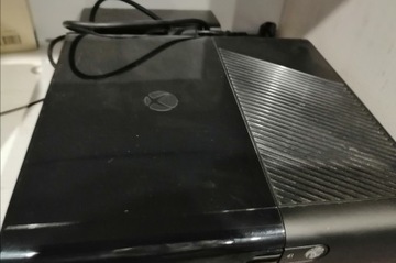 XBOX 360 SLIM E STINGRAY