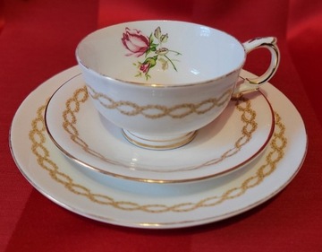 Śniadaniówka Windsor - unikalna porcelana kostna!