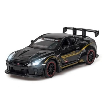 Nissan GT-R R35, skala 1:32