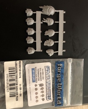 Salamander Terminator Shoulder Pads Forgeworld OOP