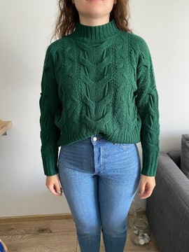 Zielony sweter z warkoczami Reserved M sweterek