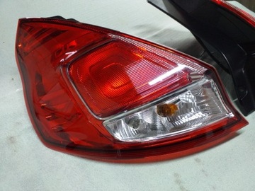 Ford Fiesta mk7 2012- lampa tył  lewa LH 