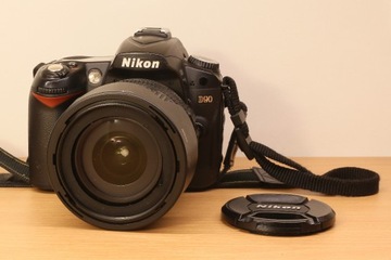 Aparat Lustrzanka Nikon D90+obiektyw Nikkor 18-105