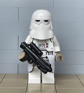 Custom do LEGO Star Wars KAMA + BLASTER E-11