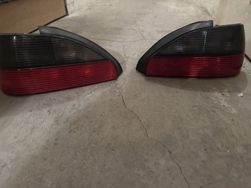 Lampy tylnie peugeot 306 1998r