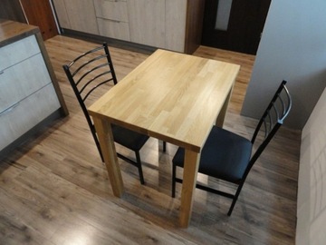 Stół kuchenny drewniany dębowy