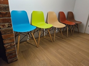 Krzesło DSW Wood zielone albo 150 pln za 2 szt