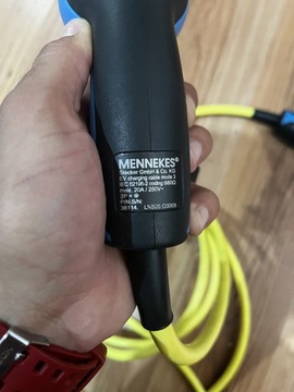 Kabel do ładowania aut elektrycznych MENNEKES