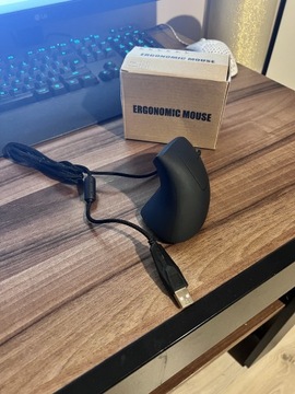 Ergonomic Vertical Mouse