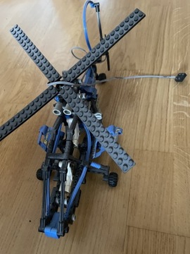 Lego Technic 8444 - Jet Wasp, helikopter