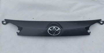 Blenda klapy tylnej TOYOTA RAV 4 2013-2015