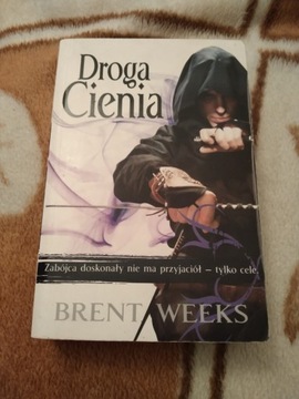 Droga cienia Brent Weeks