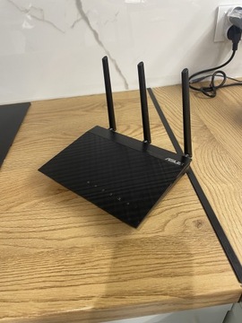 Router Asus RT-N18U