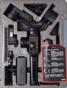 Gimbal ręczny MOZA AirCross 2 + Professional Kit 