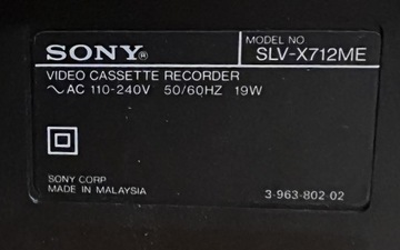 Magnetowid/Odtwarzacz VHS DA Pro 4 Head SLV-X712ME