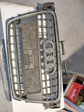 Grill Audi A4 B8