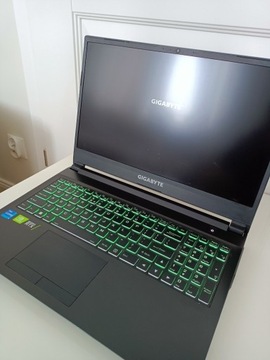 Laptop Gigabyte G5 KD rtx 3060 i5 16gb ram