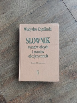 SLOWNIK WYRAZÓW OBCYCH I ZWROTÓW OBCOJĘZYCZNYCH