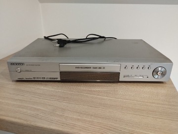 Samsung DVD-R100E recorder. 