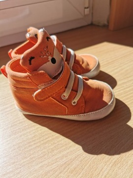 Buty dla niemowląt liski, lekkie, 13 cm rozmiar 21