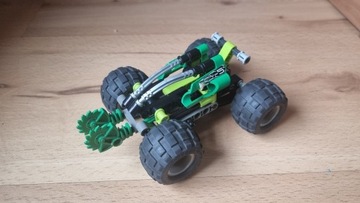 LEGO Technic samochód z wyrzutnią 8469 Raptor