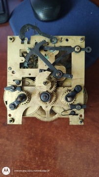 Mechanizm zegara METRON