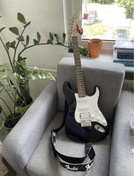 Gitara elektryczna Fender Squier + piecyk Marshall