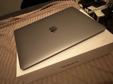 MacBook Air M1 16/256 GB - stan idealny