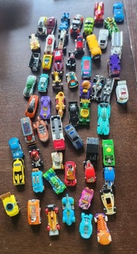 58 hot wheels - cars