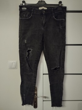 Fantastyczne spodnie jeans ZARA roz. 38