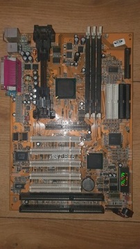 ABIT BE6 Slot 1 i440BX RAID Pentium II,III
