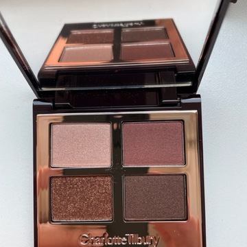 Charlotte Tilbury The Bella Sofia paleta cieni