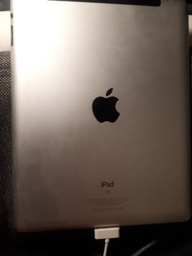 Tablet iPad A1396 bez ilcouda uszkodzony