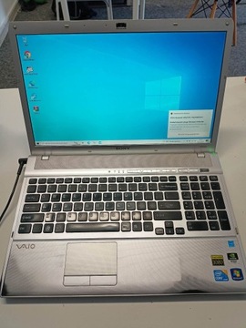 Laptop Sony Vaio VPCF11M1E  i5 nvidia ssd
