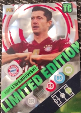 Robert Lewandowski Top Class 2022 Limiter Edition