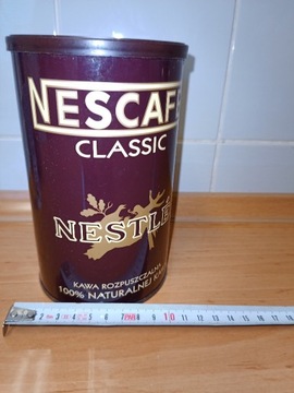 metalowa puszka „Nescafe” z roku 2010