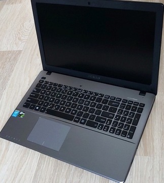 Laptop ASUS R510JK (Intel Core i5, 12 GB, 500 GB)