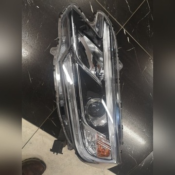 Honda CR-V lampa reflektor LED Xenon 