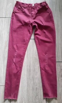 Bordowe jeansy z przetarciami (XXS/32, 152cm)