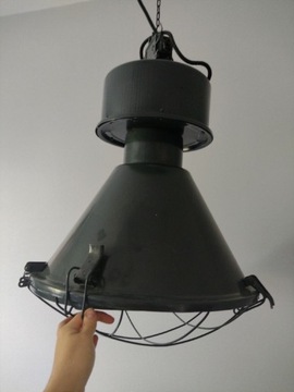 Lampa w stylu industrialnym, loft