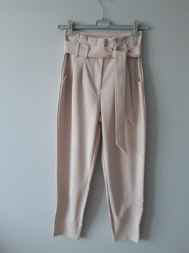 Spodnie z materiału spodnie wysoki stan beżowe z paskiem S M